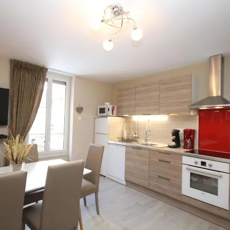 Apartament Mont-dore : Centre T3 Avec Wifi - Fr-1-608-28