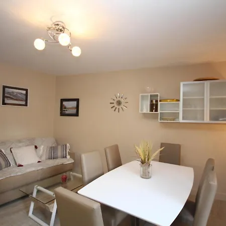Mont-dore : Centre T3 Avec Wifi - Fr-1-608-28 Apartment *